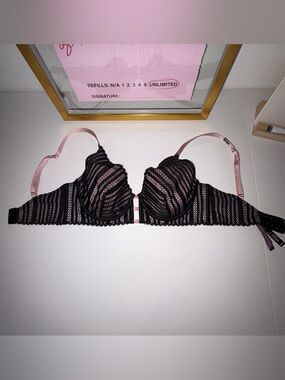 Victoria's Secret Black Lace Push-Up Bra with Pink Straps
